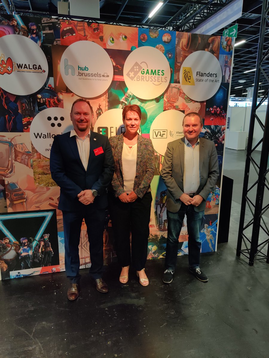 AWEX_Belgium's tweet photo. En direct du pavillion 🇧🇪 @belgian_games 🎮 de la @gamescom 🇩🇪 : Actions #crossmarket avec le #Québec &amp; la #Pologne 🇵🇱, deux poids lourds du #gaming 🌍 !
Thanks for coming 🙏 !
@WALGAbe  @FLEGAvzw @WBI_tweet @BrusselsGames @parpgovpl https://t.co/o06qeFu9Lu