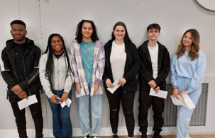 yourharlow's tweet photo. GCSE Results: Smiles and hugs and celebrations at Stewards Academy.@StewardsAcademy 
https://t.co/VjPZVLKB0Y https://t.co/PccXx2rxJP