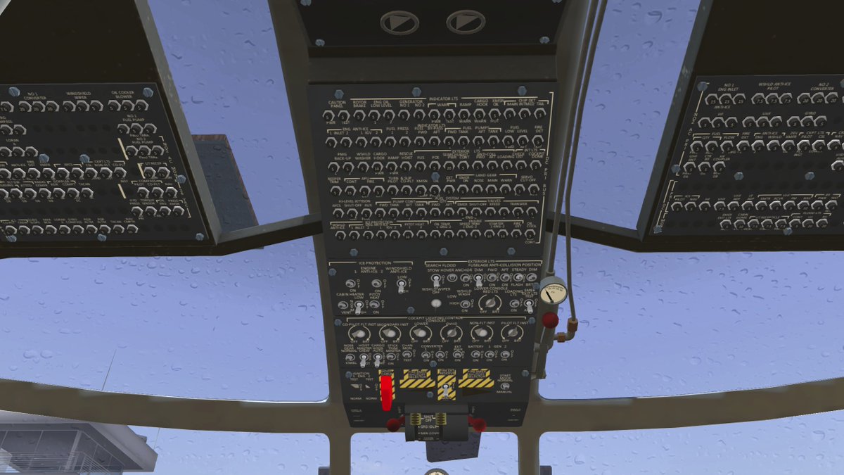 MintStoneSL's tweet photo. おびただしい数のスイッチ。
すべて可動し、実機と同じようにオンしていかないとエンジンがかからないらしい。
浮いた瞬間に氷をすべるように移動し墜落炎上。

しかし幸いなことに初心者モードがあるので何とか飛べますｗ
飛んでる感覚がたまらなく好きなのです。
#secindlife https://t.co/Hg4v4sU7eN