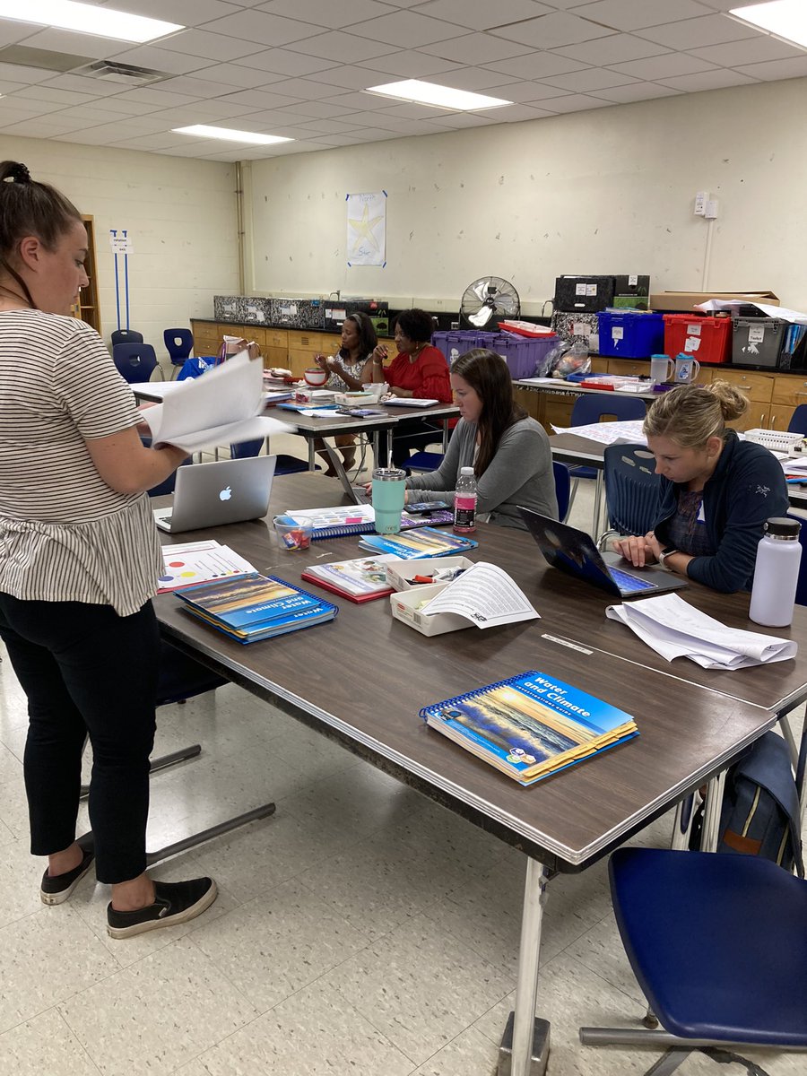 Elizabeth Milewski tweet media