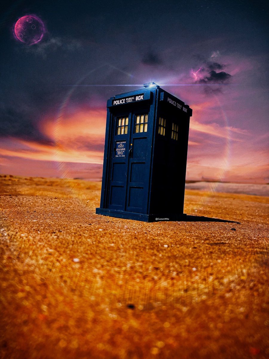 TheDaveShep's tweet photo. Dr Who and the Alien Sky #DoctorWho #DoctorWhoFanArt https://t.co/Rx5ClXt6lP