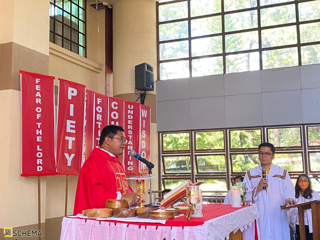 schemaslu's tweet photo. : SCHEMA News
SAMCIS community ushers new AY; celebrates Mass of the Holy Spirit
READ: https://t.co/gGdrK1jEaX
by Leila Gwen Aspiras
Photos by Jeecel Sanchez
#MassoftheHolySpirit
#schemaNEWS https://t.co/6O7HsyjuJ7