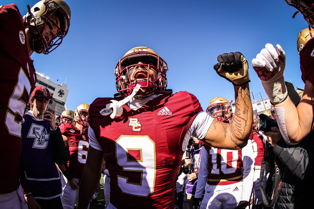 BCdee97's tweet photo. I miss #PackerAndDurham in the mornings…☕️☕️☕️ #ACC
💥NINE more sleeps until #BCFootball!! #BeatRutgers! 🏈
#WeAreBC 🦅🏈🔥🙌🏼 https://t.co/FD6nHMCKpi