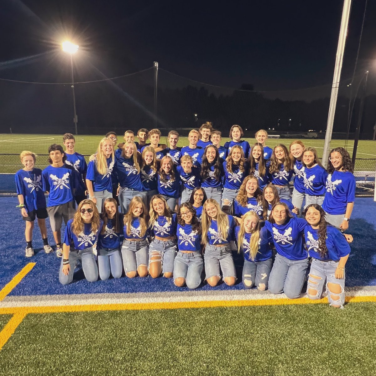 LDFalconsXC's tweet photo. Last night at Meet the Falcons! Our season kicks off tomorrow at Conewago Elementary School with the annual Keystone Cup! Girls race starts at 10:00 AM with boys to follow. #GoLD #falconpride #ldxc https://t.co/jNmOfJDKfj