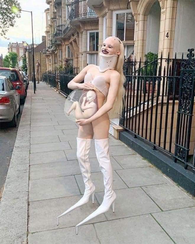 – Es la NASA?
– Yeah!.
– Cuánto queda para el meteorer?