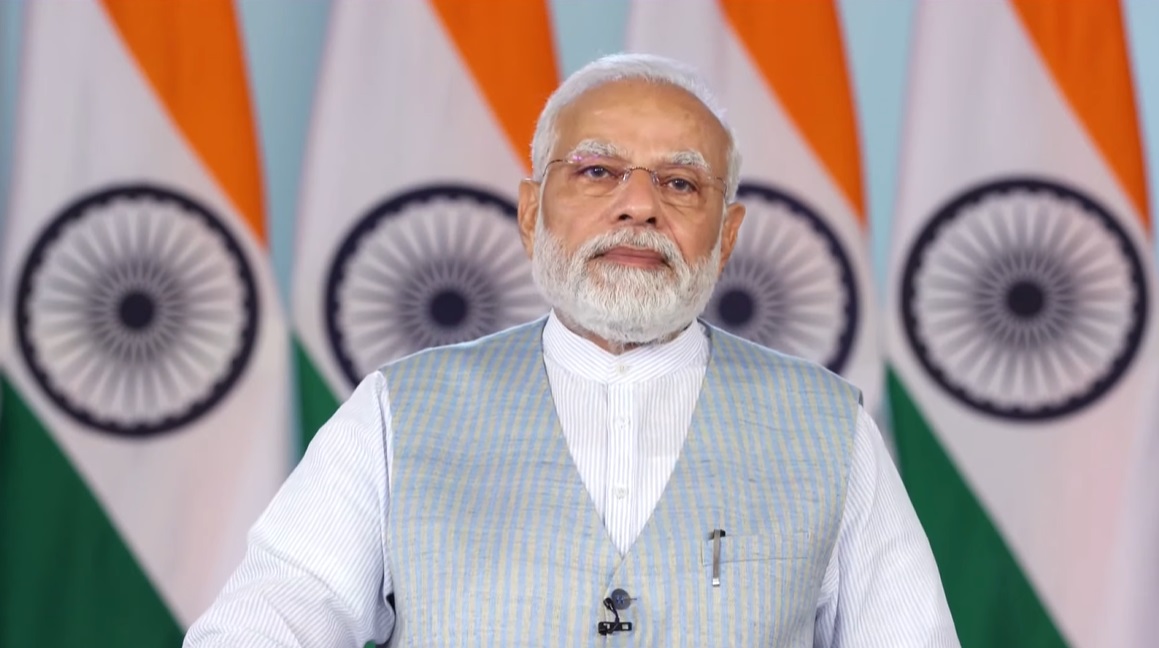 vdsharmabjp's tweet photo. ऐसी योजनाओं की वजह से असंगठित क्षेत्र के श्रमिकों के मन में ये भाव जगा है कि देश उनके श्रम का भी उतना ही सम्मान करता है।

- पीएम श्री @narendramodi https://t.co/KxhB5OUBly
