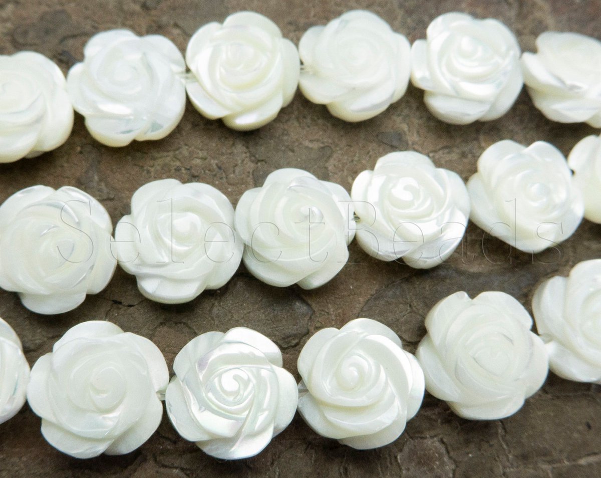 mandarixy's tweet image. white rose shell beads -double sides hand engraved mother of pearl - natural shell floral beads - double sides caved flower beads  -10 beads 🤚
 #Floral #white #DoubleSides #FlowerBeads #Natural #hand #sides #beads #rose

👉etsy.com/listing/540004…