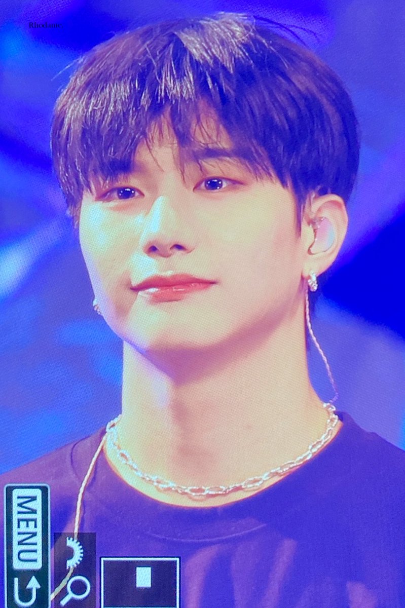 zeze_Sikssense's tweet photo. 나 승시기 평생 덮머해라 깐머해라 
실시간으로 말바꿔서 레전드 줏대없음인간이 됨 https://t.co/m80HDt5THD