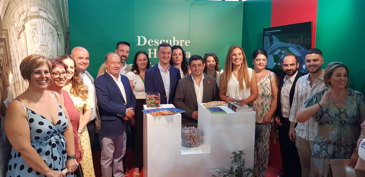 expohuelma's tweet photo. Inauguración oficial de ExpoHuelma 2022 con la presencia de autoridades locales y regionales 🌳
 
#ExpoHuelma #EH22 #ExpoHuelma2022 #AyuntamientodeHuelma #Huelma #SierraMagina #muchoquever #maginaenhuelma #descubremagina #vivemagina https://t.co/6DiXCpATwZ