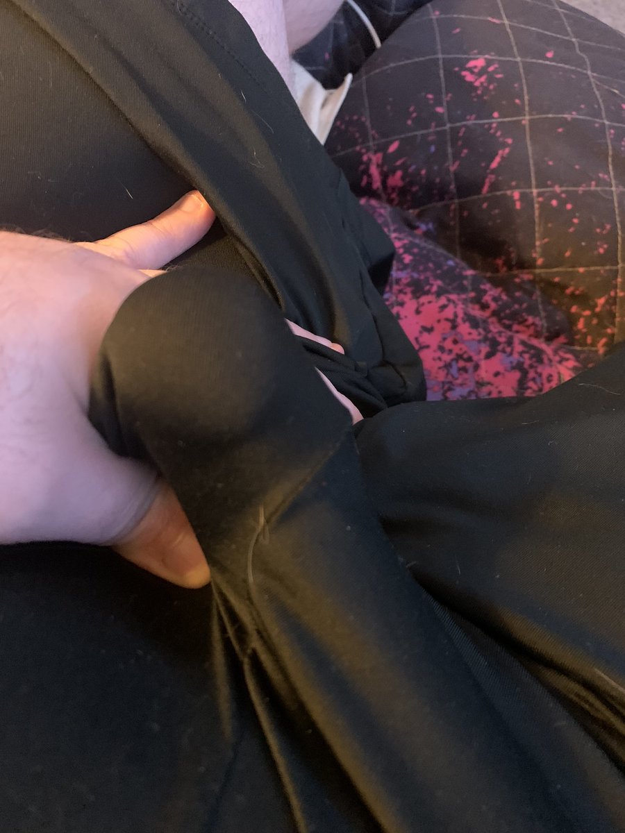 DaddyBeast9's tweet photo. Daddy has returned and hornier than ever with a big load of a couple weeks. Would love to paint all my cream on a petite pretty young face 💦 #ddlg #agegap https://t.co/QFsrMBklWi