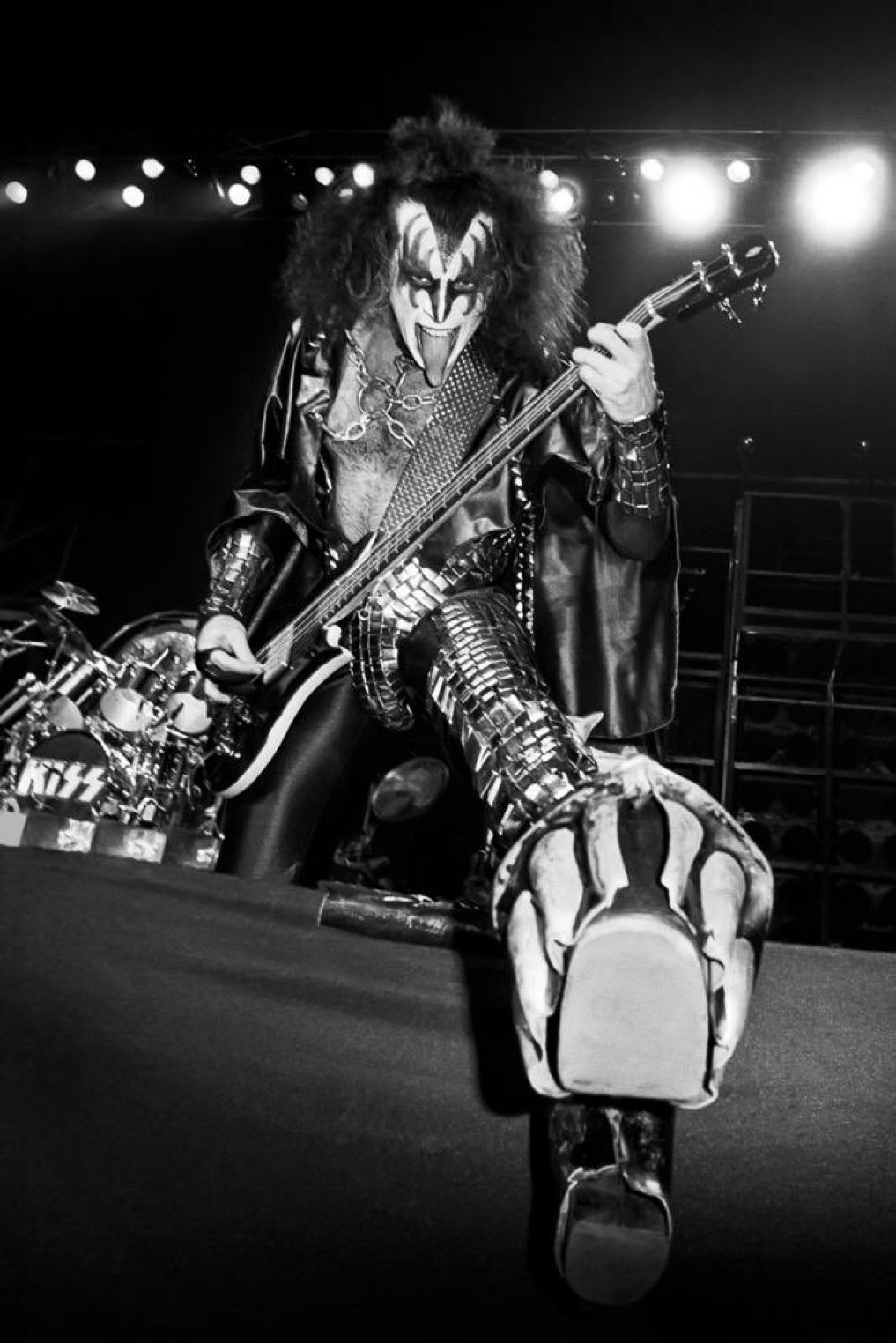 Happy 73rd birthday to The Demon , the incomparable Gene Simmons! 