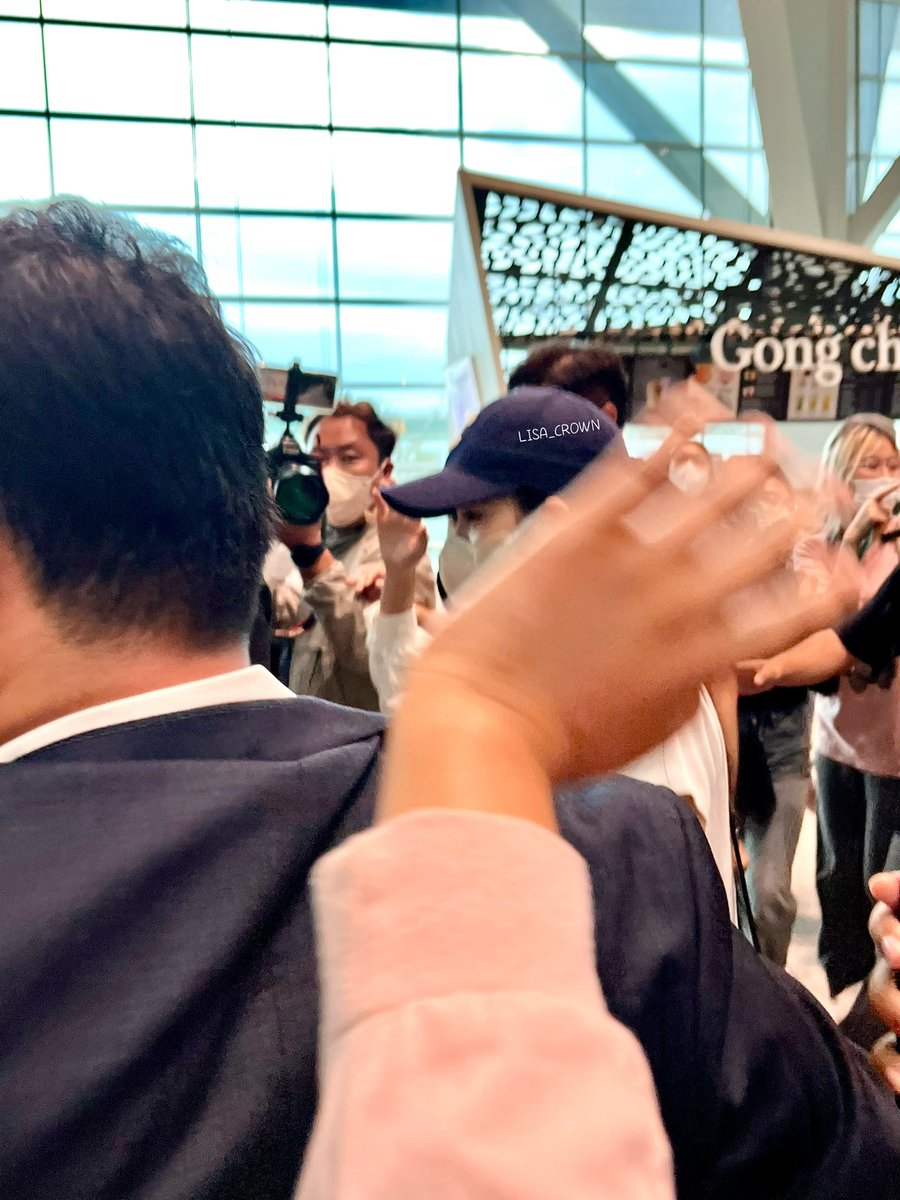 220825 ICN 

아가야, 어디 있어?

#LISA #LALISA