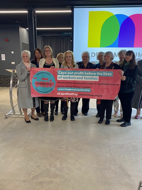 AsbestosForum's tweet photo. 1 month and no reply from Cape Directors Lord Desai, Chris Pond, Ran Oren #CapeMustPay.

We demand Cape pay £10million to Mesothelioma research. Cape's pursuit of profit continues to destroy lives.

@UKHouseofLords

@LabourLordsUK

@altrad_services

@UKFinclusion https://t.co/dNo2WaxJEv