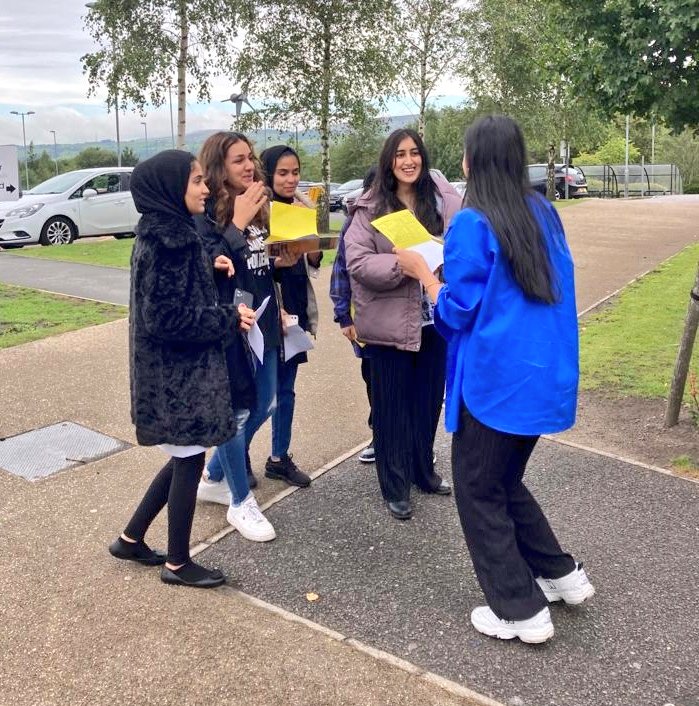 PVC_Headteacher's tweet image. Very exciting morning at @PendleVale as #Y11 collect their #gcses2022
They have achieved exceptional results in exceptional circumstances and we are enormously proud of them.
#HardWorkPaysOff