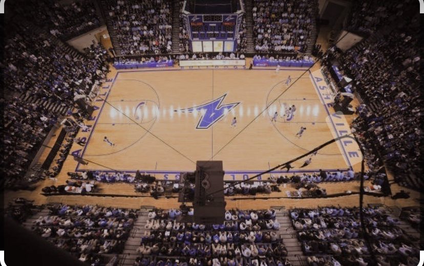 icebucket_jay's tweet photo. #AGTG After a great talk with coach Morrell, I am extremely blessed to receive an offer from UNC Asheville Bulldogs! @icebucketmvt @CoachMMorrell @WestOaksAcad @1FamilyHoops @V_WoodyTaylor https://t.co/yU0Xa6PNIx