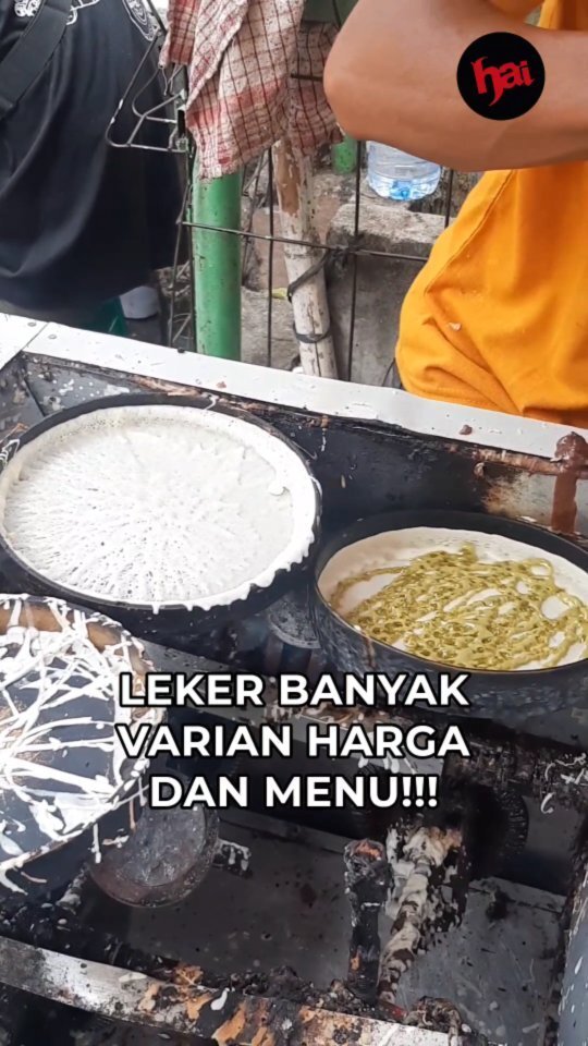 HaiMagazine's tweet photo. Leker adalah makanan yang digandrungi sejutHAAA umat~

#hai45 #hai45piration #mursid #leker #jajanan #kuliner #reels https://t.co/9apKfE4gDh https://t.co/4MG2OwNbal