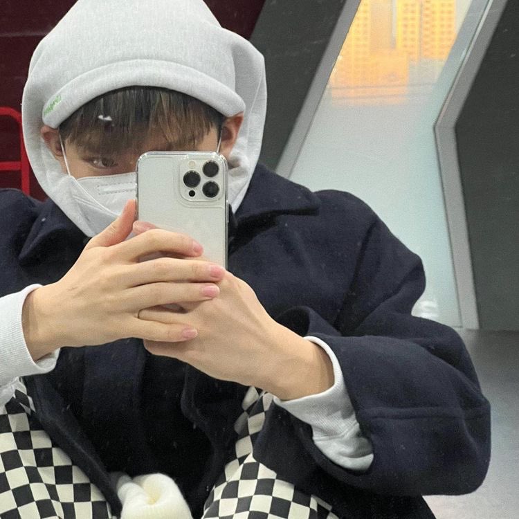 kshb0t's tweet photo. play ‘ CIX ~ without you ’ #Fixselcaday  #CIX #KIMSEUNGHUN #승훈 https://t.co/JzbVy2zcZj