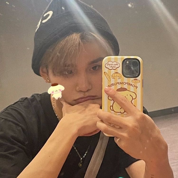 kshb0t's tweet photo. play ‘ CIX ~ without you ’ #Fixselcaday  #CIX #KIMSEUNGHUN #승훈 https://t.co/JzbVy2zcZj