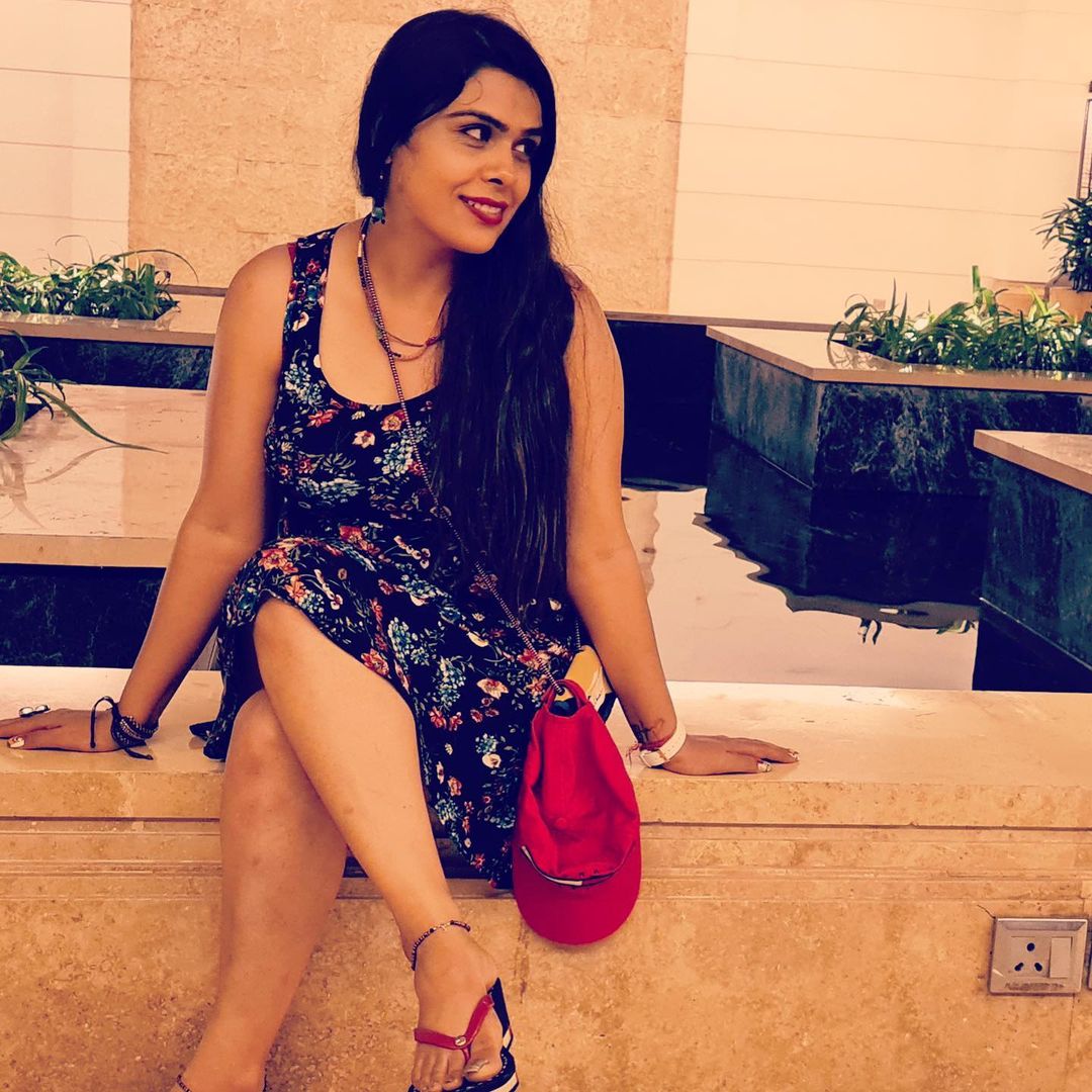 BajajGehna's tweet photo. #missingmemories #livingmoments #dressingstyle #vacationoutfit #funmood #beachvibes #zaradress #tommyfootwear #tommybag #lacostewatch https://t.co/dkvMTXEgKP