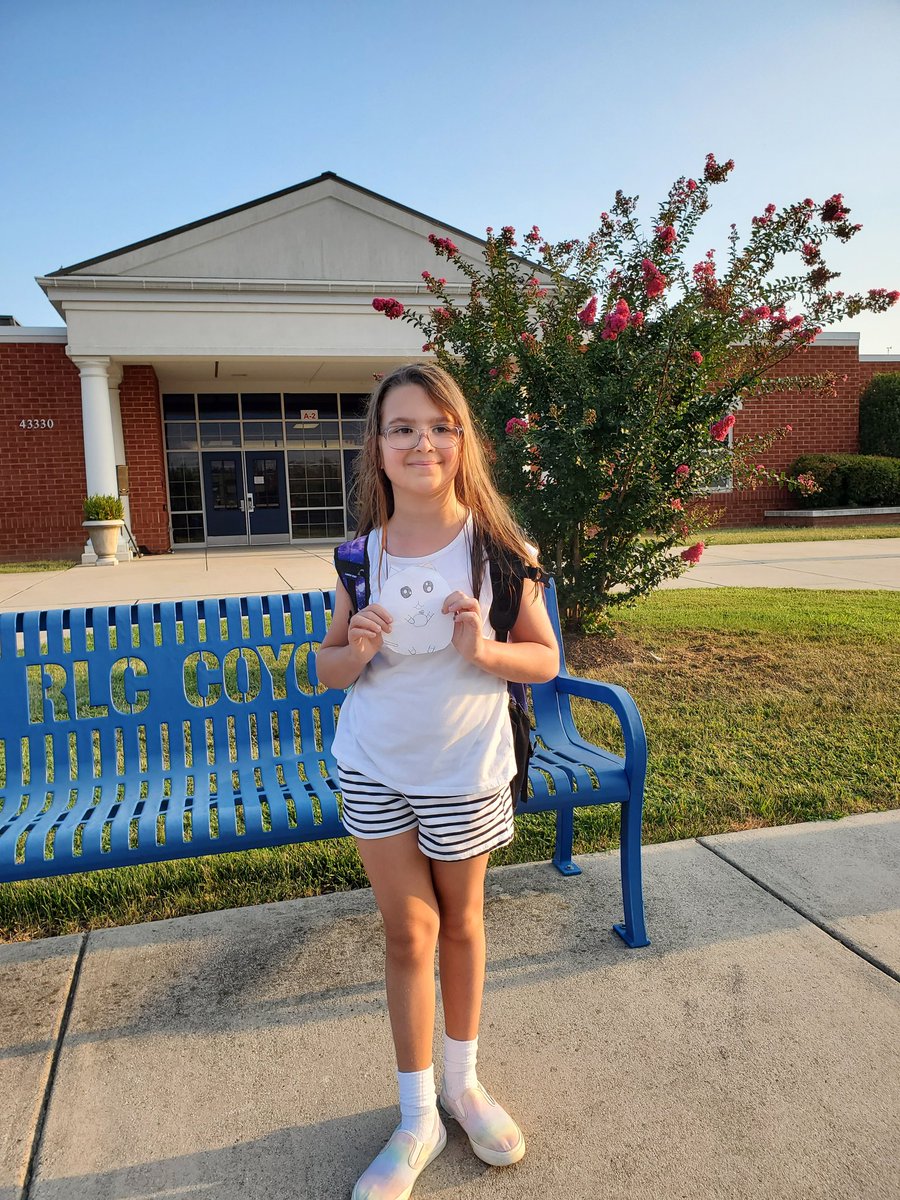 HeatherLeventry's tweet photo. Fourth Grade here she comes @RLC_Coyotes https://t.co/SA9Lanl7Kr