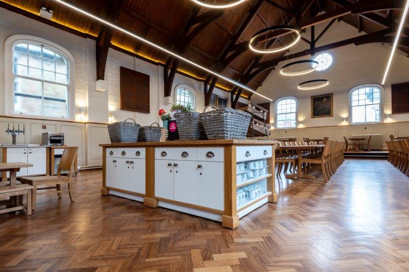 EnvoplanUK's tweet photo. Giving students easy access to food service is a crucial part of dining hall design. Consider traffic flow within your space, and pay particular attention to entrance and exit routes!
https://t.co/UrEchMlkuW
#envoplan #educationenvironment #dininghall #foodservices #trafficflow https://t.co/FDaYAtp1LN