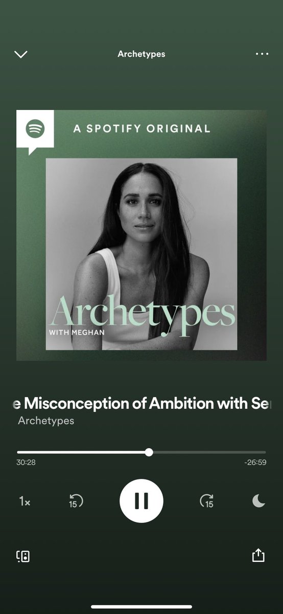 En train d’écouter : #MeghanMarkle #SerenaWilliams