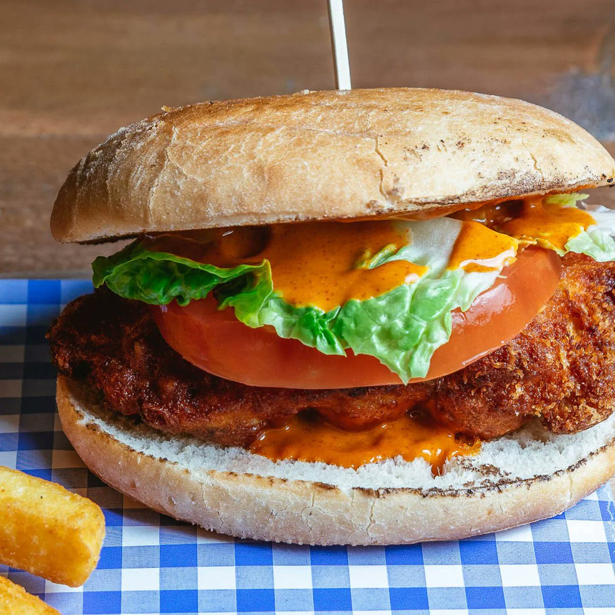 BermondseyBK's tweet photo. Happy National Burger Day!
Who doesn't love classic burger? Celebrate the big day with one of our juicy burgers. Why not pair with one of our delicate range of German beer? ππΊ
#BermondseyBierkeller #germanbeer #germanbar #germanrestaurant #londonpub #londonrestaurants https://t.co/WjPIai5zRE