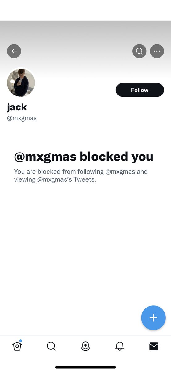 mijotali's tweet photo. @OfficialRandL avoid any accounts that are similar to this and are offering reading festivals. Just got scammed this morning! #readingtickets #scammer https://t.co/V42EcGetxB