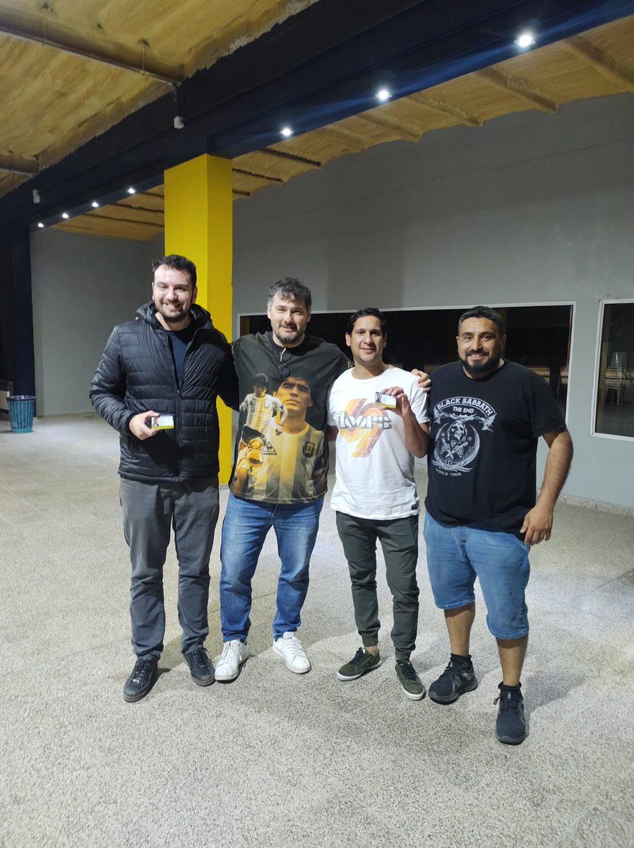 SanFcoEsDeBoca's tweet image. 🪪 ENTREGA DE CARNET 

📣👉 Hoy jueves, al igual que el lunes y ayer miércoles, a partir de las 15:30 hs estaremos entregando  carnet. 

🟦🟨🟦