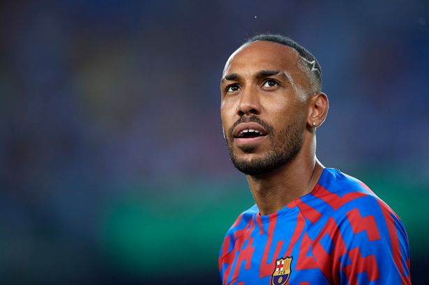 TransferNewsCap's tweet photo. ♧🚨☆ Aubameyang is very close to joining #Chelsea from #Barcelona. Marcos Alonso is not involved in the agreement; they will pay the full transfer fee.
#CFC 
#FCB
#Transfers
(@JacobsBen) https://t.co/bTjFlFVK9p