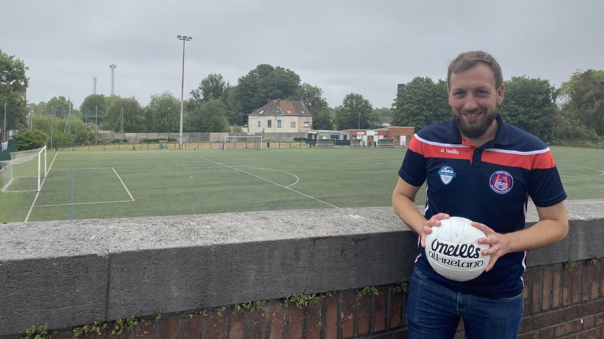En France, le football gaélique est un jeu 100 % amateur. Les matchs sont retransmis sur internet, rarement à la télévision lavoixdunord.fr/1220149/articl… #tourcoing