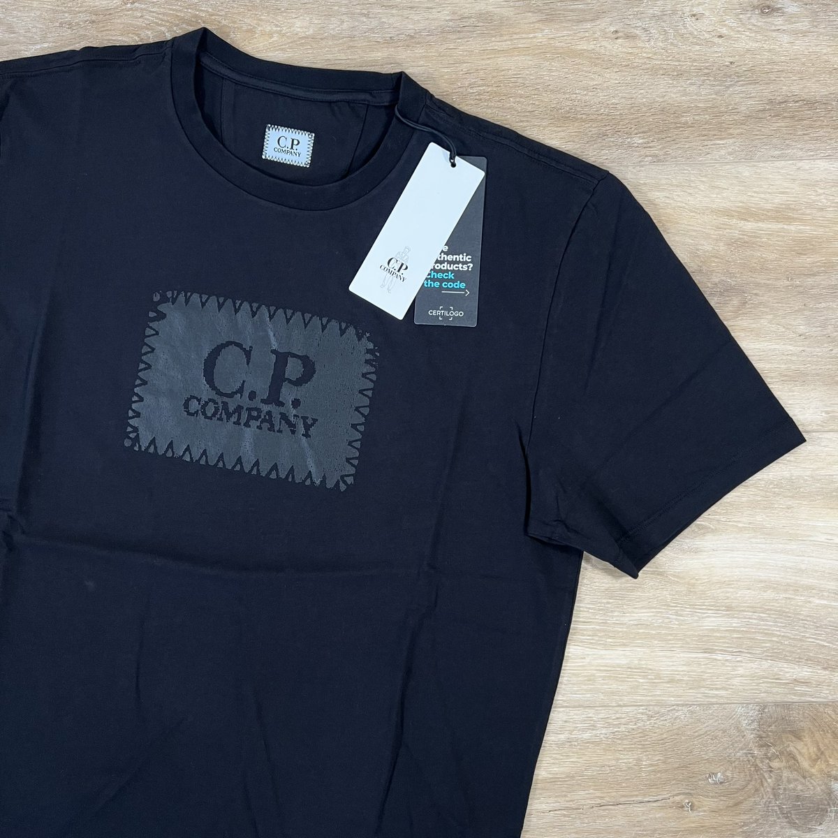 LABELMENSWEAR's tweet image. If West Ham qualify for the Conference League tonight, we’ll give away this C.P. Company t-shirt in any size worth £100! ⚽️

To enter 👇

🔄 Retweet this tweet
🤝 Follow us @LabelMenswear
