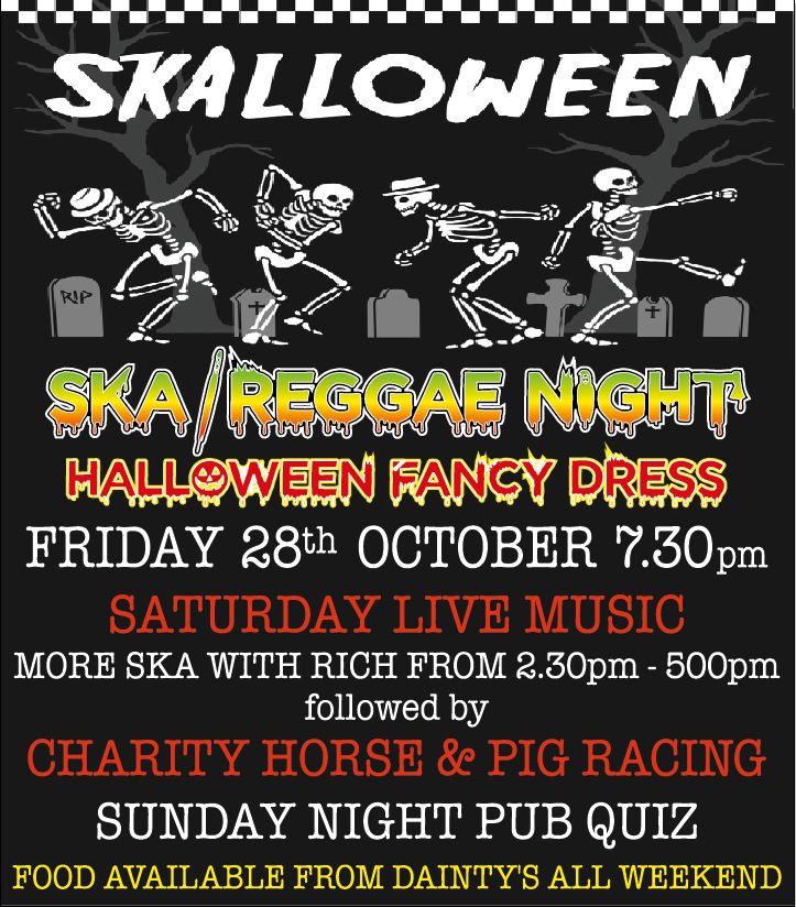 Skalloween party at the Crown.
Prize for the best dressed.