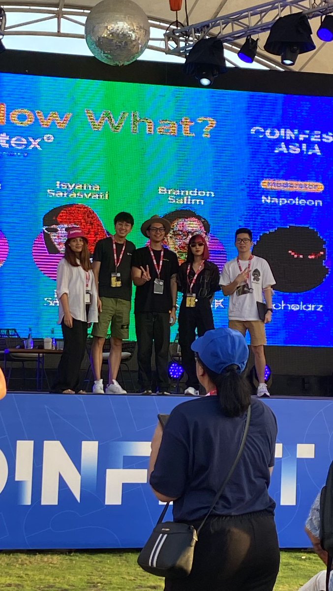 fasttoken_com's tweet photo. Greetings from Bali! We are at #coinfestasia2022, sharing our passion in the #blockchain industry. It's fantastic to network with like-minded experts. If you are around, visit us tomorrow at Booth N5 and join our private sale #whitelist here: https://t.co/mNuew4kDZ5

#CryptoNews https://t.co/WWj6ipl7Su