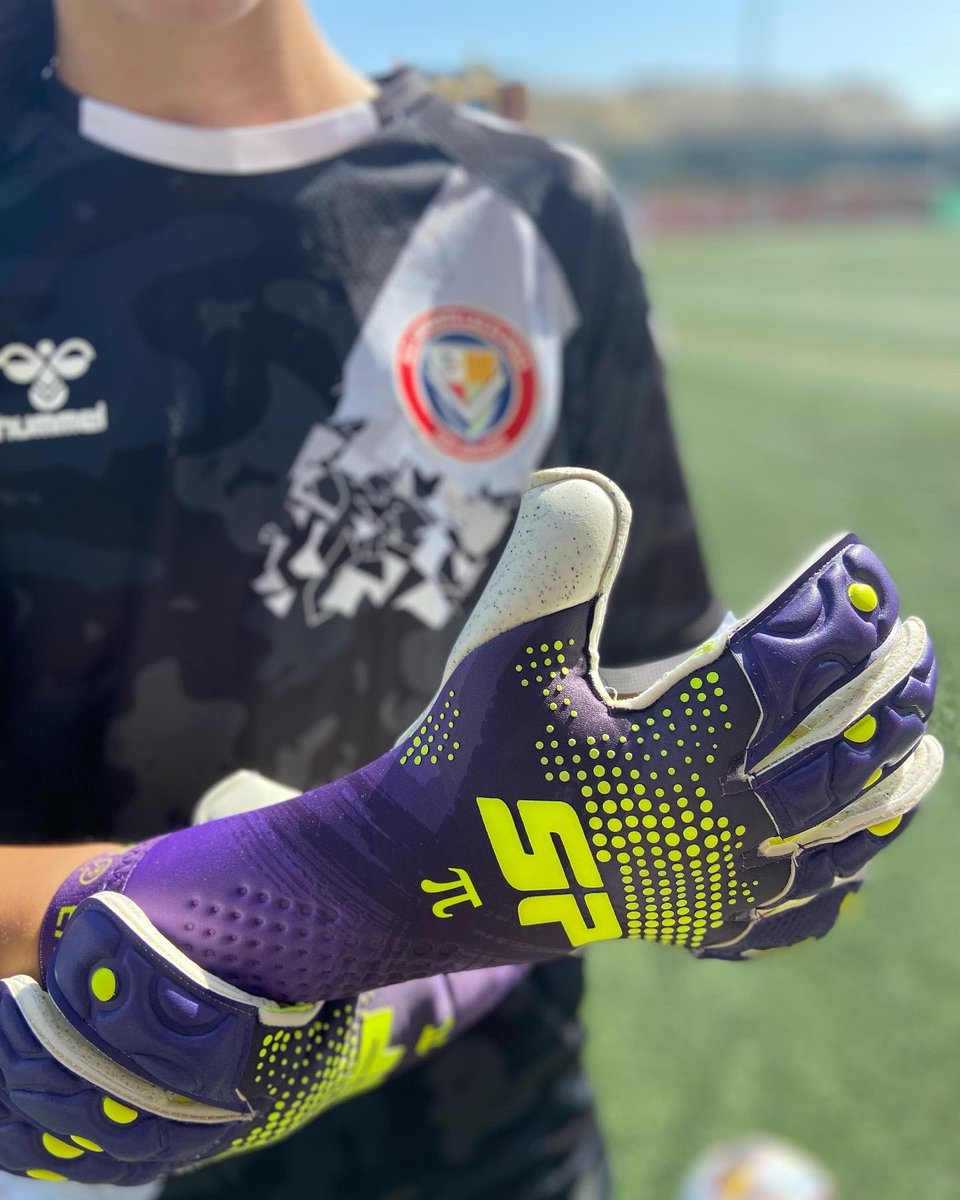 maaria_pi's tweet photo. Yo elijo EARHART 🟣🟡, ¿y tú?
Temporada 22/23 🔛
.
.
Ya disponible la colección #ElFactorX
@spfutbolES https://t.co/AI5zC8XtG7