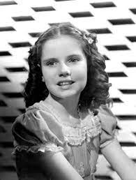 merlinpapin3's tweet photo. .@FredOL69007 #PremièreFoisauCinéma

#AnnETodd dans Zaza de George Cukor (1939) elle avait 8 ans https://t.co/luwYn3KAi3