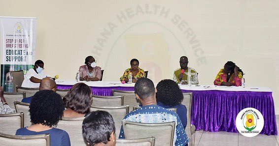 _GHSofficial's tweet photo. The Ghana Health Service in Partnership with UNICEF, WHO, USAID and WFP yesterday held a media engagement on breastfeeding and it’s related importance. The forum aimed to inform stakeholders about their role in strengthening the warm chain of support for breastfeeding… https://t.co/y2XnKdGMQp