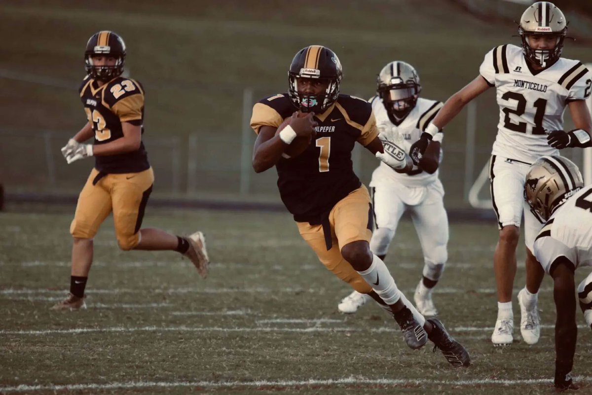 culpeper_fb's tweet photo. TOMORROW IS THE DAY!

7:00 PM @ Eastern View HS https://t.co/dUj6tzS9F6