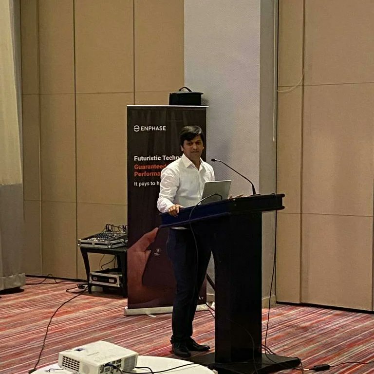 OrnateSolar's tweet photo. Ornate Inroof and Enphase microinverter technical meet completed successfully today in Pune. Delighted by the overwhelming response.
#pune #technicalmeet #techmeetup #solar #enphase #microinverter #inroof #ornateinroof #roofreplacement #solartechnology #enphaseenergy https://t.co/G0aEe49Aa4