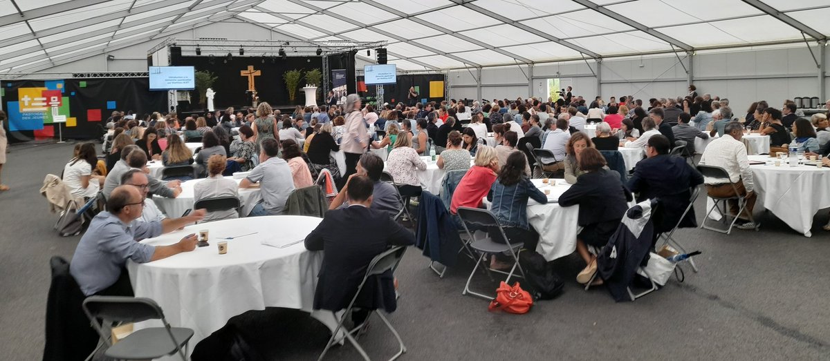 apel_35's tweet photo. L'Apel 35 a le plaisir de participer à la rentrée des chefs d'établissement d'Ille et Vilaine ce jour à St Malo.
Démarche appréciation pour agir ensemble dans la confiance.
#ddec35 #rentrée2022 https://t.co/pve7xpvET0