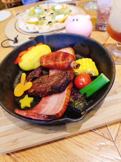 カービィカフェ行ってきた!!
どのメニューも可愛くて美味しくて誕生日お祝いもしてもらって良い1日だった…☺ 