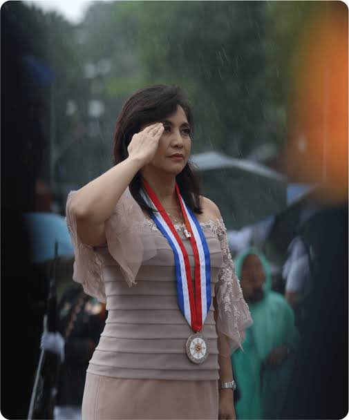 JamesFun111's tweet photo. VP Leni is the face of good governance 😤 we’re gonna wait 6 years for another potential good governance https://t.co/8DFjAER0nG
