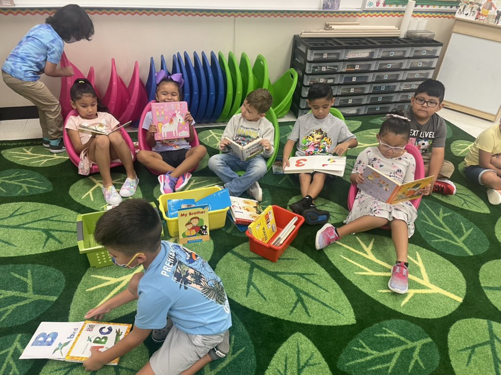 MelinaG_Math's tweet photo. I love walking into a kinder class so early in the morning to see these students engaged in a good book. #MVEignited #settingthefoundation @NISDMeadowVill https://t.co/Fb8bjSfRV8
