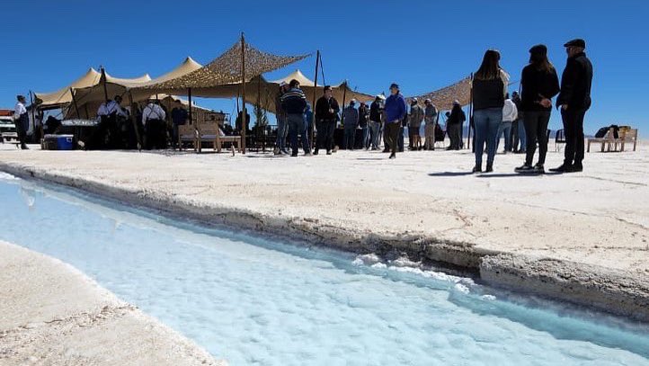 germanc1981's tweet photo. Con #AgroExpertos en las Salinas de Jujuy 📍
#SomosCorteva @CortevaARG https://t.co/qlsPHUTgXi