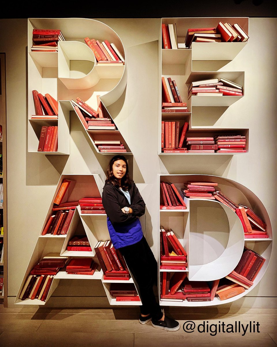 LitDigitally's tweet photo. “The more that you read, the more things you will know. The more that you learn, the more places you’ll go.” - Dr. Seuss
#read #readcanadian #atlanticbooks #digitallylit #readmorebooks https://t.co/HJpdtDJT6Q