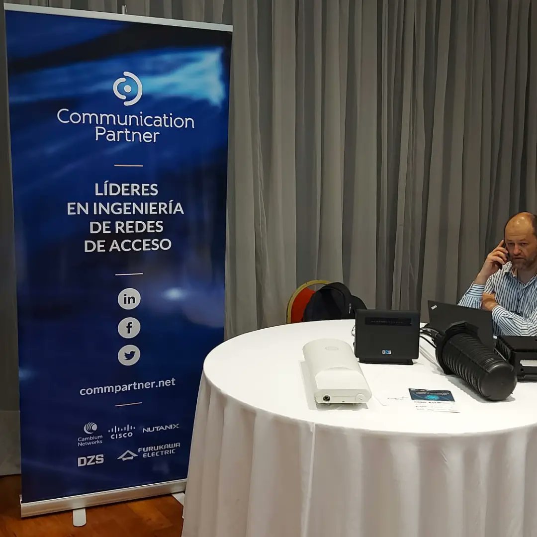CommPartnerSRL's tweet photo. Presentes en la Jornada de capacitación ISPsChaco:
"Modelos asociativos para mejorar la conectividad". Hoy 25 de agosto en Sáenz Peña - Chaco.
#comm_partner #communicationpartner #capacitación #conectividad #tecnología #innovación #grupoconvergencia #ISPsChaco @ConvergenciaGrp https://t.co/DlVHfI8GBk