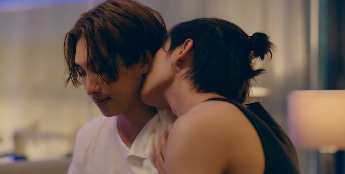 bluexabiru's tweet photo. Aaaaaaa episode 1 udah panas aja😭😭😭 https://t.co/w74D5WYWRT