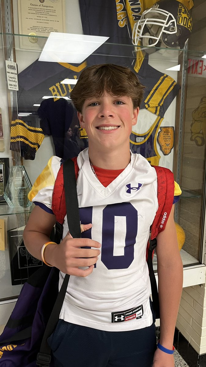 It’s Game Day Photo Time for <a href="/GOWHS_FOOTBALL/">Wauconda HS Football</a> freshmen!  Good Luck tonight, Gentlemen, as you take on RB! 💜🏈💛