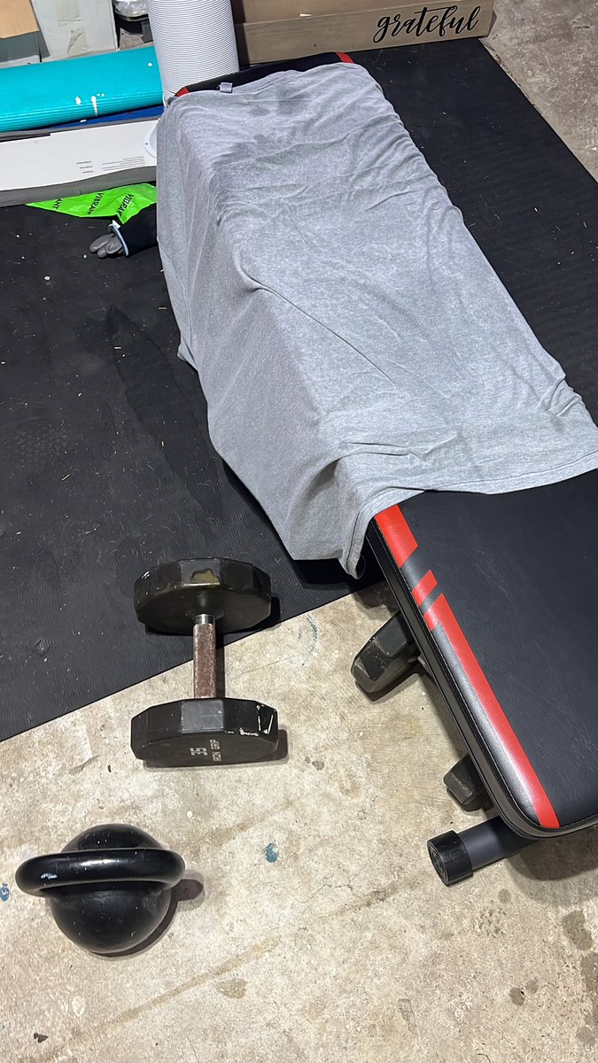 ItsChiefToYou's tweet photo. @VeryAvgDad Operation #BeLessFat has begun! Started my 39th birthday off w 4 rounds of 500m rows superset w
- 8 DB strict press
- 8 RDL
- 8 Bent Over Row
- 8 DB Clean
- 8 DB Bench
Minimal Rest
@Fit_For_Golf whatchya think? I’m cooked. Fat is definitely crying!
#Golf #SayLess https://t.co/70nl8zlTrm