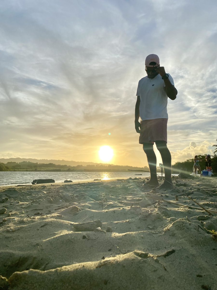posito_martinez's tweet photo. El Soy del atardecer 🌅 es una de las cosas más linda que Dios creo en este mundo 😍😍😍 #Atardecer #lifestyle #pic #PictureOfTheDay #picture #life #loveit #amazing #twitch #TwitterOFF #sunset #sunse https://t.co/dzimgQmmur